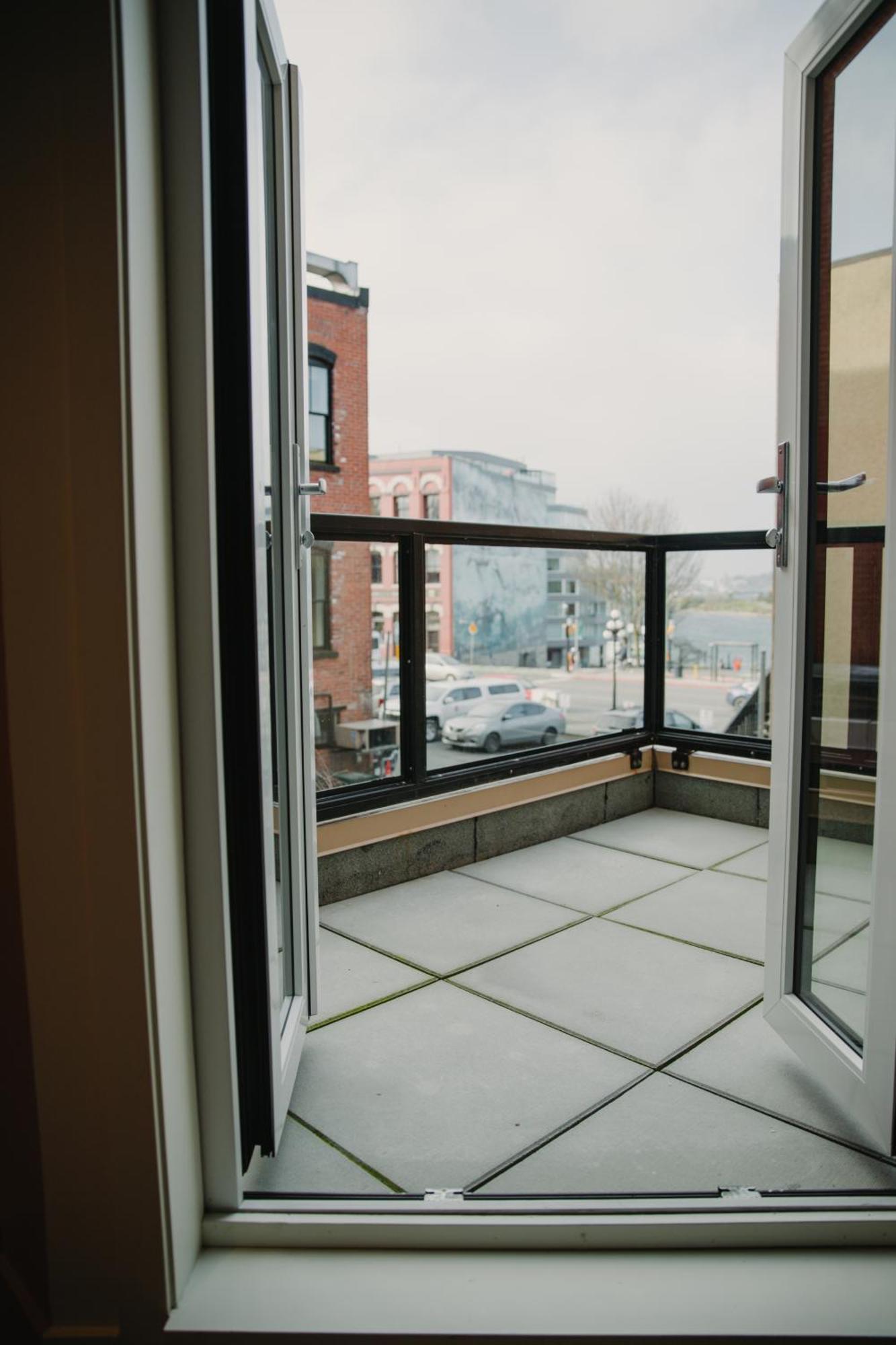 The Garden Room At Waddington Flats Виктория Екстериор снимка
